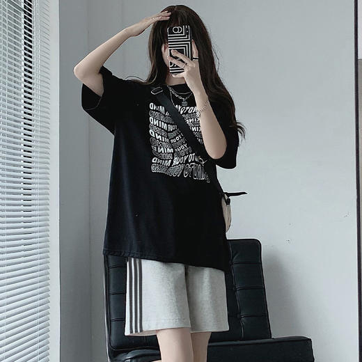 夏外穿美式运动短裤女宽松三条杠条纹五分裤高腰休闲阔腿中裤热裤 商品图3