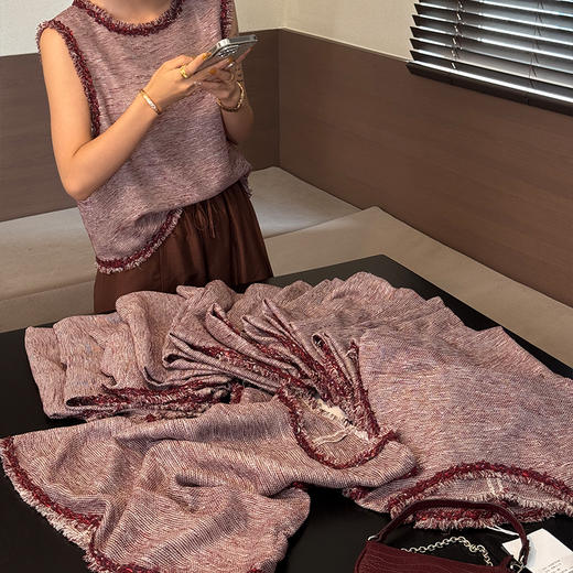 【预售7天】良木礼莱赛尔上衣（732196） 商品图3