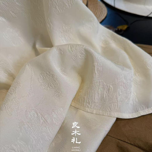 【预售7天】良木礼真丝短袖（Z511） 商品图1