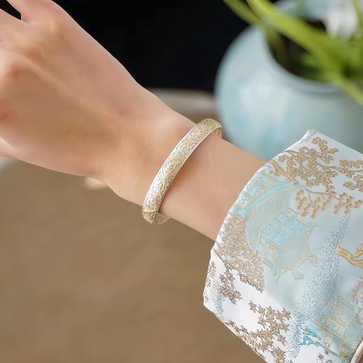 【敦煌卷草纹心经手镯】敦煌福泽小众卷草纹 新中式描金磨砂面镯子新款 商品图4