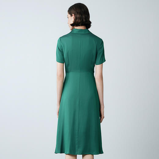 EITIE爱特爱夏季新款设计感收腰显瘦纯色通勤气质连衣裙7807536 商品图4