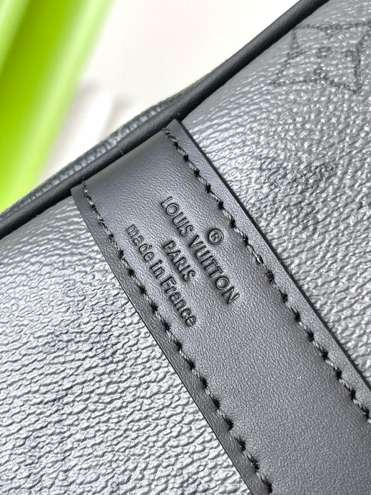 夏季特惠💰850 原单LV M46655 尺寸：35×21×6cm KEEPALL 黑花旅行袋 商品图6