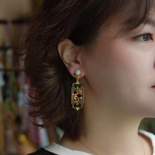 龢盒原创 一莲一锦，一世清欢 银镶翡翠珍珠耳坠 商品图4