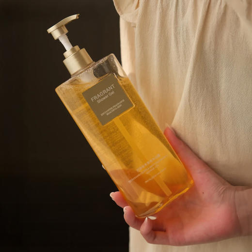 【超值3瓶装】AMAM 持久留香香氛沐浴露 保湿水润 500ml*3瓶 商品图2