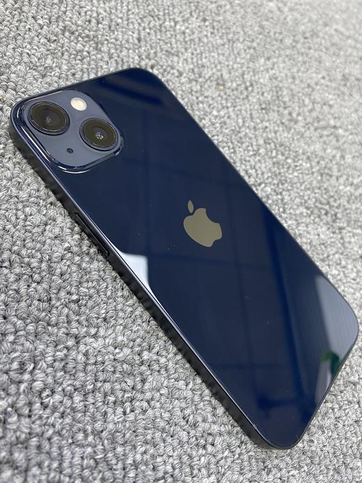 编号491686-苹果iPhone13/128G/黑色，5G手机，9.9新完美成色，原机电池100%，在保，店保延保至1年，特价2299元！ 商品图3