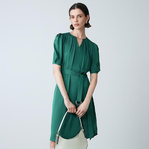 EITIE爱特爱夏季新款气质设计感收腰显瘦通勤连衣裙7807537 商品图3