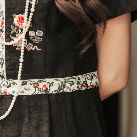 【林栖设计小店】（现货）新中式真丝香云纱连衣裙显瘦2025夏季新品短袖长裙女装T1952451 商品图5