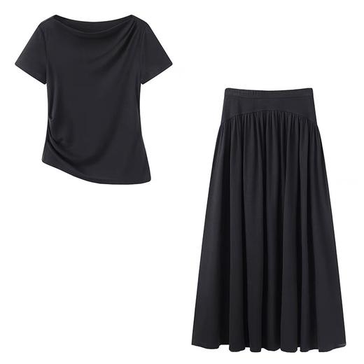 L1臣禾	【0感套装裙】一字领T恤 收腰百褶半身裙	JZ252010115 商品图8