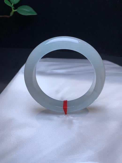 612805，55.5冰底种水镯，冰底白月光，冰冰的  清新大气 商品图4