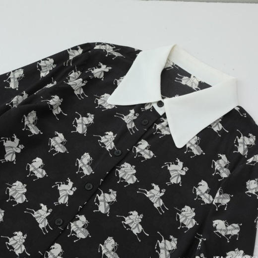 洛诗琳10036气质撞色印花上衣2025新款时尚真丝印花衬衫0623 商品图3