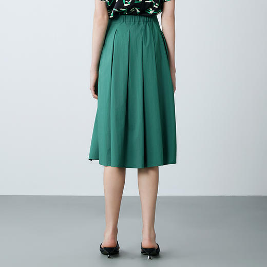 EITIE爱特爱夏季新款精致百褶松紧腰通勤显瘦半身裙7806511 商品图4