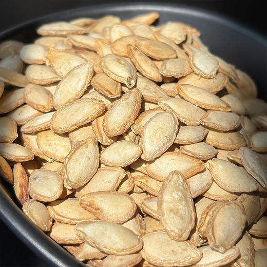 老闫家毛边南瓜子罐装750g盐焗味 商品图3