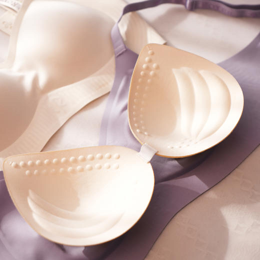 【到手69.9元】法国利蜂/LOUIS ROYER 小蜜蜂字母肩带双模杯运动文胸套装 5色可选 商品图6