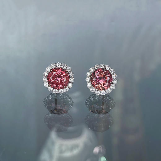 CLASSIC系列 18K镶钻石和碧玺 耳钉 商品图1