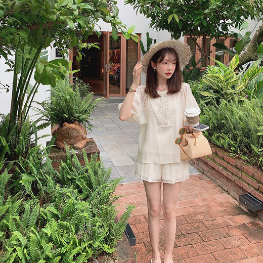 金蘑菇菇【仲夏甜茶套装】云感轻透天丝刺绣多版本宽松休闲两件套 商品图7