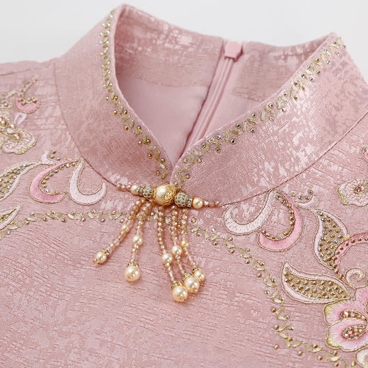 QB810斯尔丽25新款提花精致绣花改良旗袍领口袖口流苏钉珠礼服连衣裙 商品图5