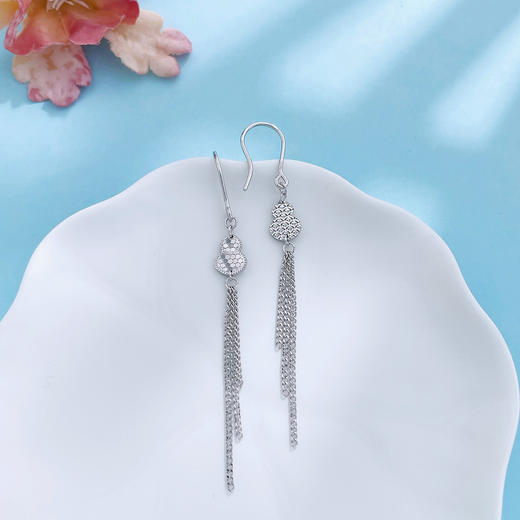 【限时8.8折】【线上铂金馆】PT950 #母亲节 #葫芦 【国际铂金协会  精品】铂金实心渐变链条流苏福禄多多鱼鳞葫芦耳饰耳钩耳吊(BES00234)预售产品下单后不退款不退货不换货不补差价) 商品图1