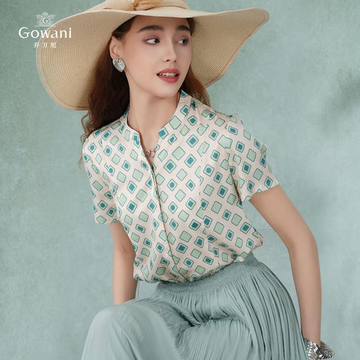 乔万尼夏季新款真丝衬衫V领设计短款衬衣EI2C809 商品图1