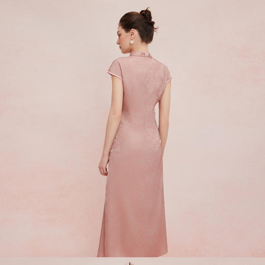 QF818斯尔丽2025夏季新款改良式腰部挡小肚腩设计小盖袖中长款旗袍 商品图1