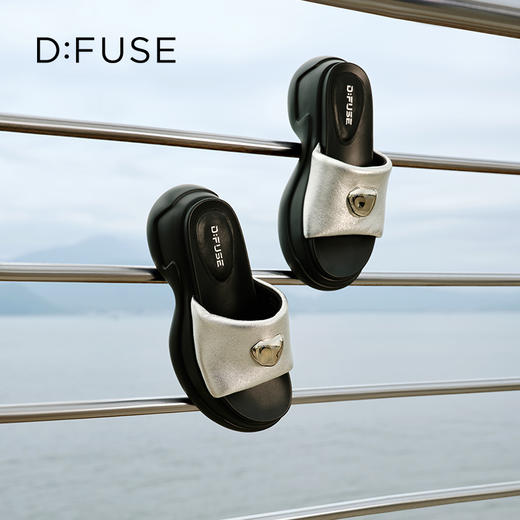 Dfuse迪芙斯2025夏季新款轻盈拖鞋增高厚底鼓棉外穿时尚凉拖DFD2110109 商品图4