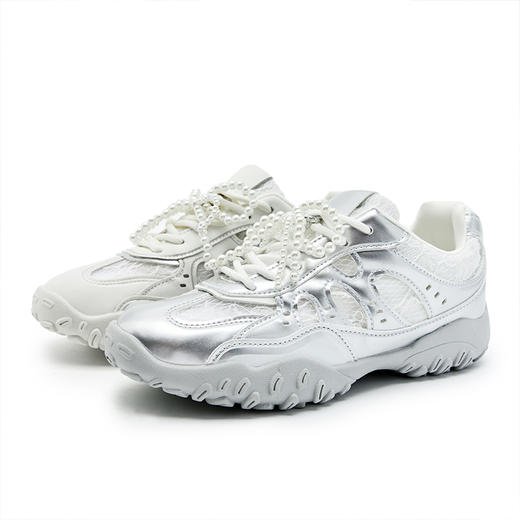 西遇蕾丝德训鞋女新款春夏甜美网面透气运动鞋厚底银色老爹鞋D0156608 商品图4
