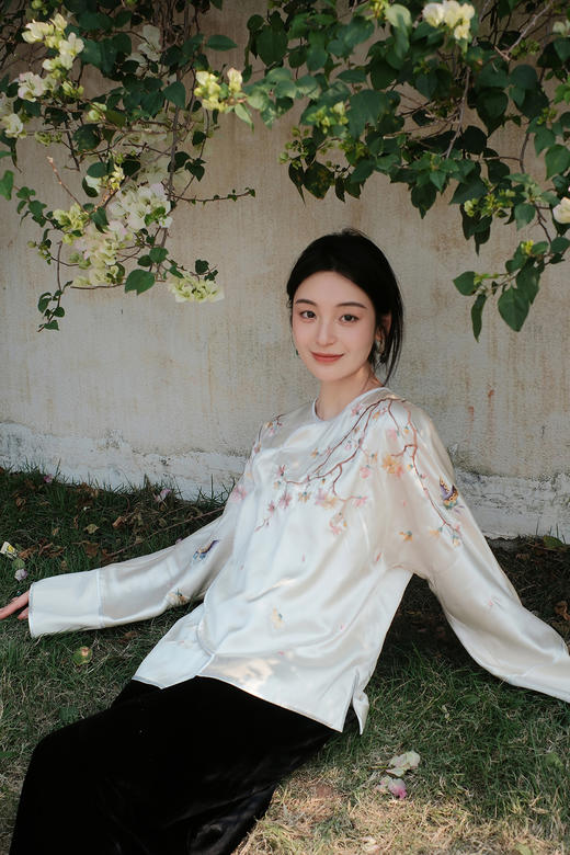 盛唐牡丹| 海棠花开手推绣真丝上衣 商品图6