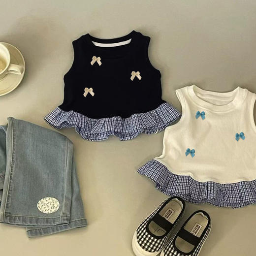 【夏日萌娃必备🌸】甜美蓝格子+花边设计✨让宝贝瞬间变身小公主💎洋气无袖背心上衣，潮酷出街全靠它！ 商品图1