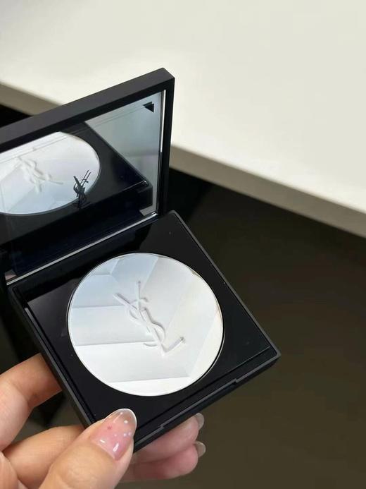 圣罗兰YSL高定恒久皮革粉饼透明大白饼7.5g 持久控油定妆哑光蜜粉饼 商品图4