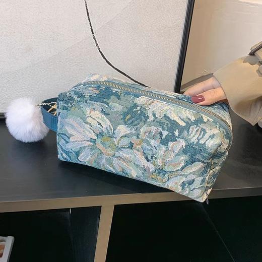 大容量花朵化妆包女便携式化妆品收纳盒袋旅行超火洗漱包 商品图2