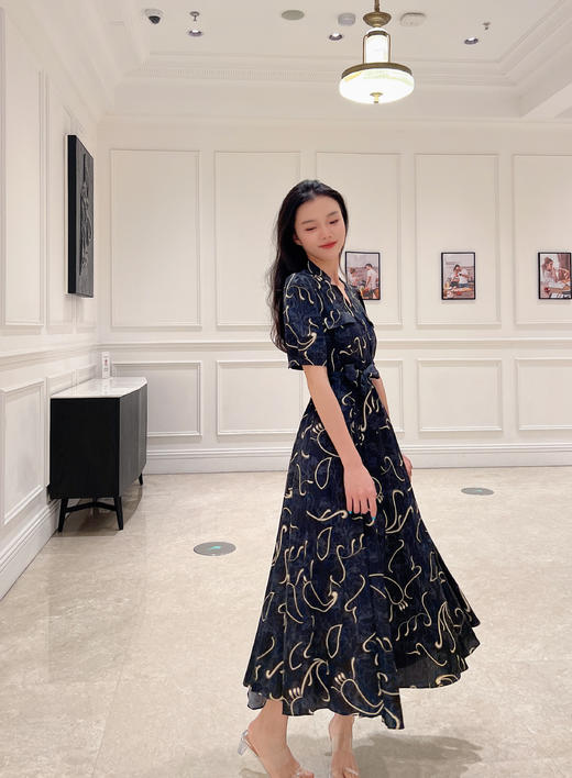 SZ2S66_漆黑色_连衣裙_夏季_V领短袖系带收腰大摆长款_高级女装_BERNIEELEN 伯妮斯茵 商品图0