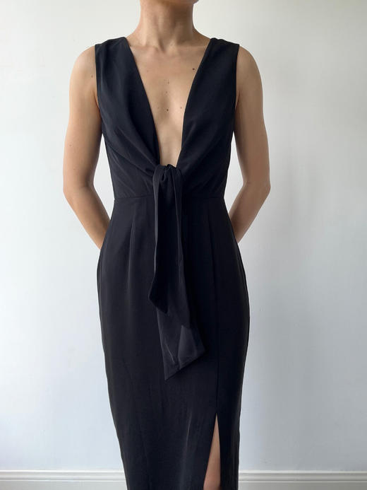 KEEPSAKE | Dream On Gown - Black [ 黑色低V长裙 ] 商品图4