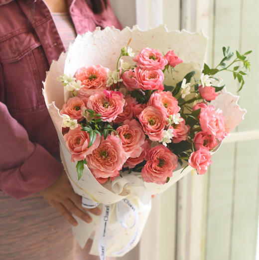 《小花园》多头美琴花束 商品图3