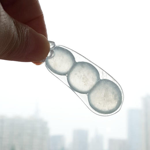 【天然正品】AU750收藏级白金镶天然细腻白色高冰种福豆翡翠吊坠项链女士现售价：11800！030425AH24 商品图10