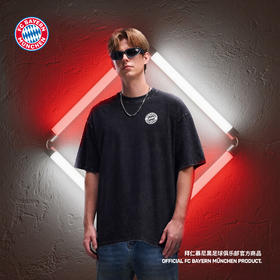 【官方正版】拜仁足球俱乐部丨深灰字母短袖潮流夏季落肩T恤
