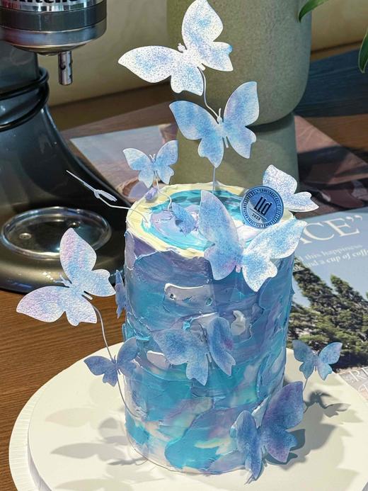 幻蝶 · 奶油霜和糯米纸蝴蝶蛋糕 商品图0