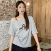 <曾小咸推荐>  珍珠项链腊肠狗斜肩T 日常价99/件 活动价69.99/件！！ 商品缩略图4