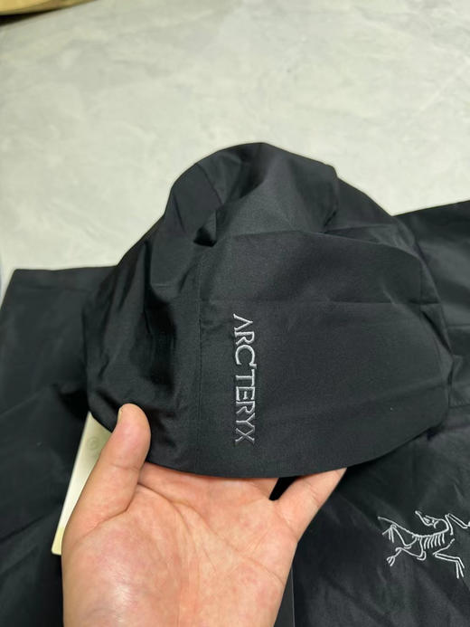 原单正品始祖鸟索拉诺系列外套 越南货 Solano Hoody 春秋新款
黑灰两色， S-XXXL 现货出 
日常穿搭好伴侣 商品图8