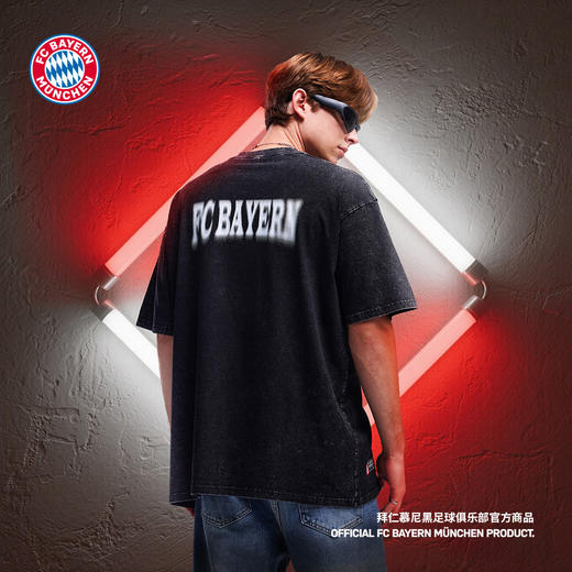 【官方正版】拜仁足球俱乐部丨深灰字母短袖潮流夏季落肩T恤 商品图1