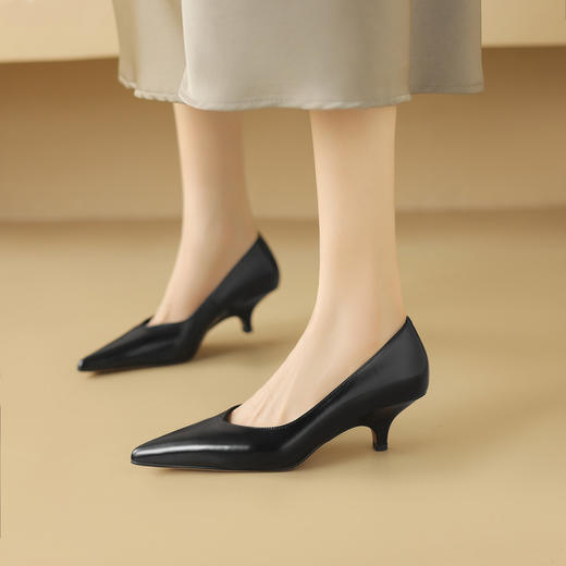 【预售5天】不累脚高跟鞋女新款气质法式通勤职业上班工作鞋尖头细跟米色单鞋NDXC&7082 商品图3