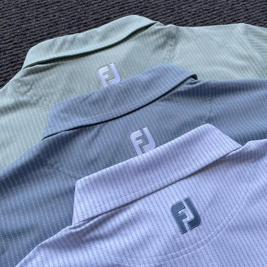 正品FJ 男款高尔夫短袖体恤，快干透气。欧码偏大
白色S XXL 抹茶XXL 浅蓝S XL 各几件
断码特价 商品图8