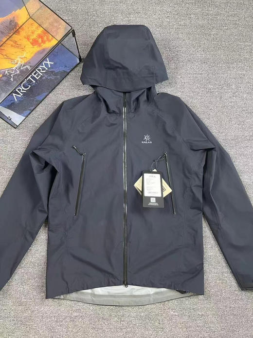 正品！凯乐石KAILAS  MONT LT系列 运动户外登山GTX硬壳轻量单层  防水防风冲锋衣 男女同款

尺码：s-2xl
颜色：曜石黑 岩石灰 商品图1