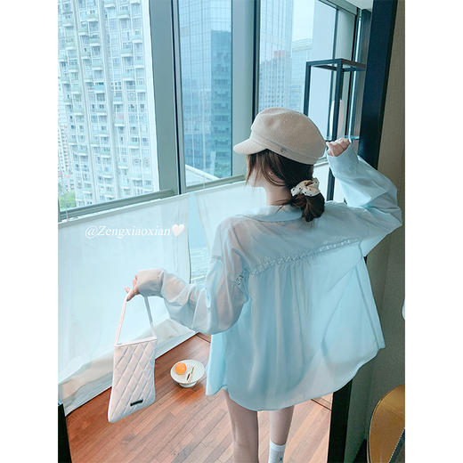 【169元任选2件】最后一波现货！休闲通勤水蓝色宽松长袖衬衫 商品图3