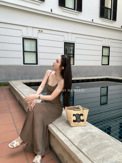 Read Nameless /咖色半透纱吊带裙 2025/5/3 商品图7