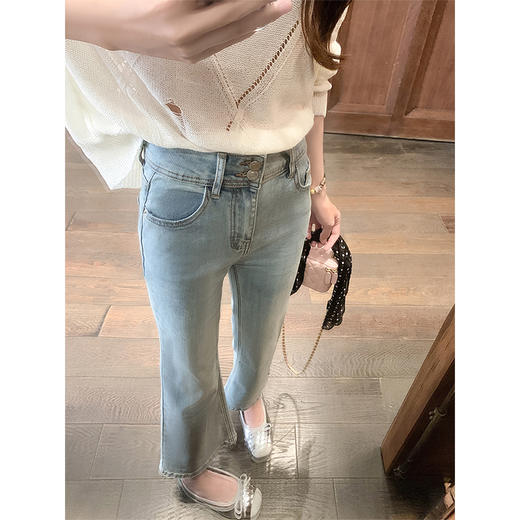 <曾小咸推荐>高腰显瘦浅蓝色九分微喇裤牛仔裤 商品图3