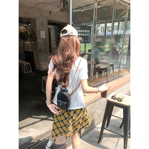 【110元任选2件】最后一波现货！刺绣彩色字母短袖T 商品图4