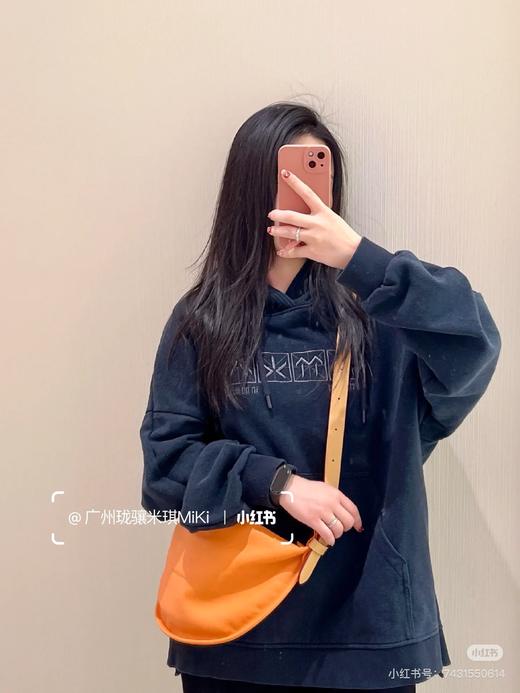 LC珑香 SMOOTHIE羊皮 半圆几何包单肩斜挎包 特惠 Z-15237 商品图5