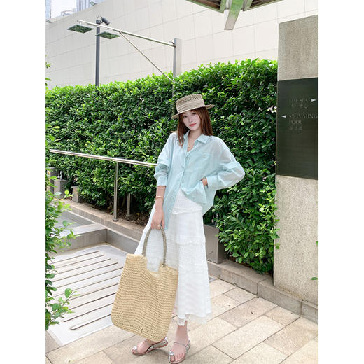 【169元任选2件】最后一波现货！休闲通勤水蓝色宽松长袖衬衫 商品图11