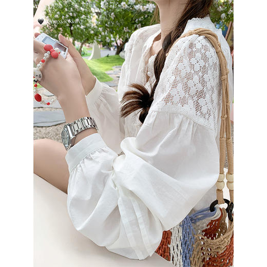 【169元任选2件】最后一波现货！蕾丝复古灯笼袖衬衫 商品图1