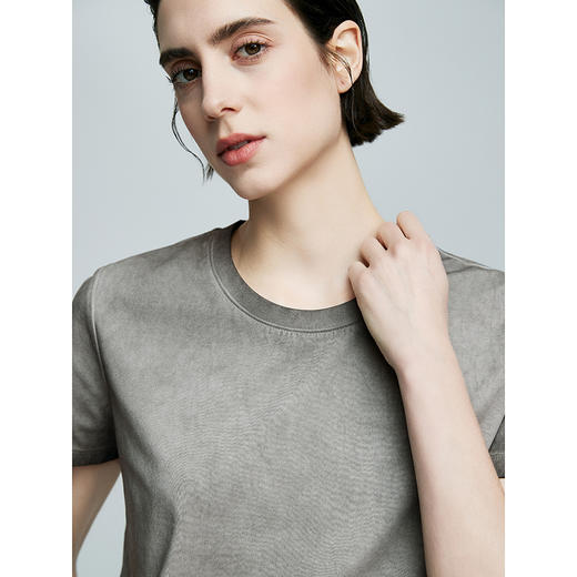 棉仓363601019-初棉废土风叛逆少女T恤 商品图2