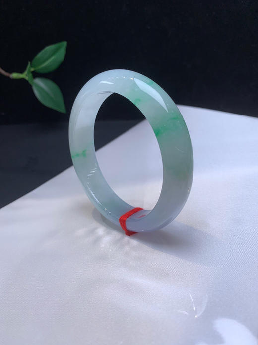 612833，55.5春彩特色手镯，有紫有绿 ，整条均匀干净，特清新甜美 商品图3